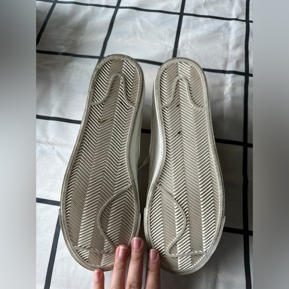 Nike Women’s Blazer Low ‘77 SE in Sail/Sesame - Picture 6 of 8